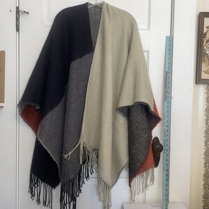 Blanket Style Sweater Wrap‎ Poncho Tan Black Gray Red Orange REVERSIBLE